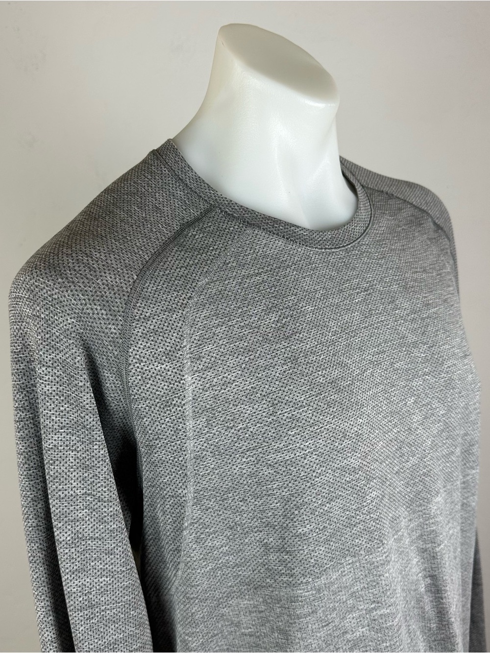 Lululemon Metal Vent Tech Long-Sleeve Shirt